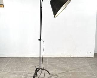 ARTS & CRAFTS WROUGHT IRON ADJUSTABLE FLOOR LAMP | h. 60 in
