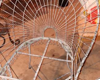 Steel wire chairs