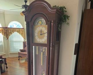 Grandfather Clock Emperor (not deep)
