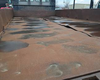 Freightliner Flatbed FL70