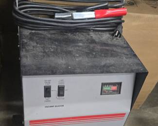 Shumaker Starter/ charger