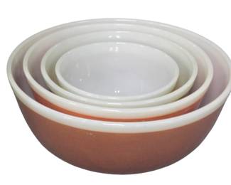 Pyrex bowls