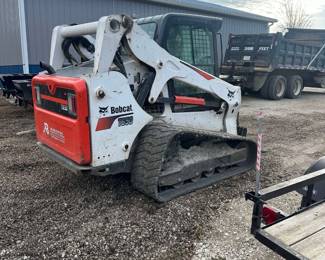 2018 Bobcat Track loader T650 with only 3,755 hours