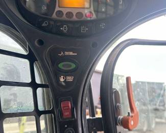 2018 Bobcat Track loader T650 with only 3,755 hours