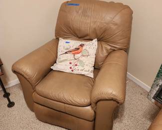 One of two, matching,  Lazy Boy recliners.  Sold seperately.