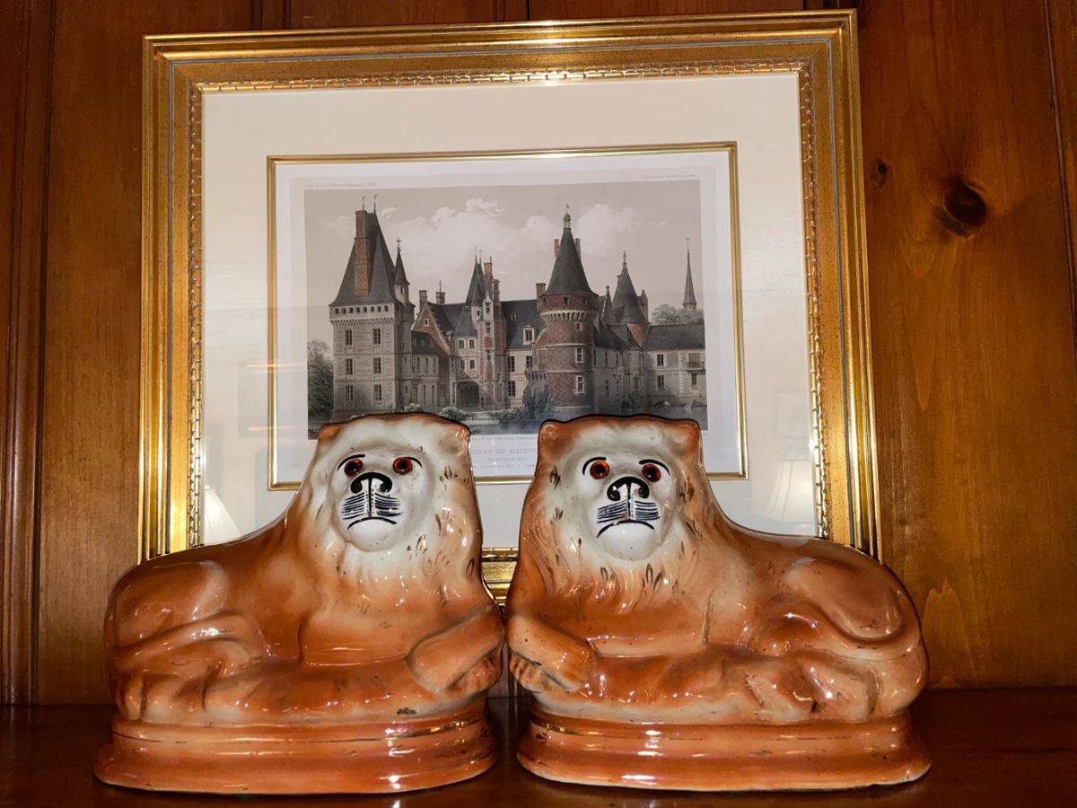 Genuine Antique Staffordshire England Lions With Glass Eyes (Stamped On Bottom)