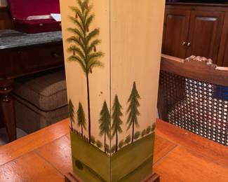 Hand Painted 4 Sided Farm Motif Table Lamp