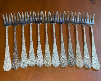 Stieff "Rose" Pattern Sterling Silver Flatware Set (12 Dinner Forks, 12 Seafood Forks, 12 Salad Forks, 12 Round Soup Spoons, 12 Dinner Knives, 12 Demi-Tasse Spoons, 12 Tea Spoons, 1 Sugar Serving Spoon, 1 Solid Serving Spoon, 1 Pierced Serving Spoon, 1 Ladle, 1 Pickle Fork, 1 Olive Fork, 4 Butter Spreaders, & 1 Pie Server)