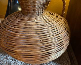 Large baskets 