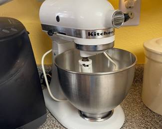 Kitchen aid mixer 