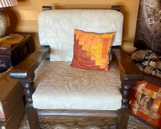 Mexican chunk chair #2