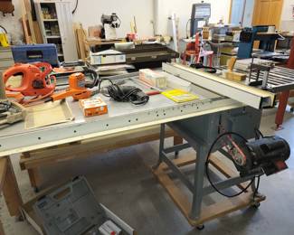 Table saw