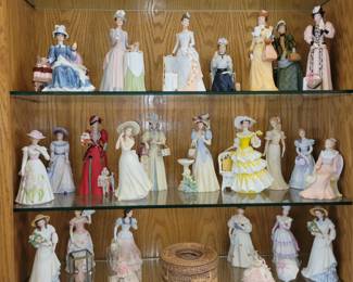 Figurines