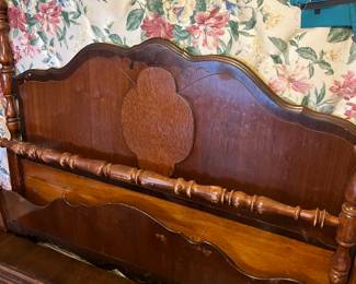 Has matching dresser