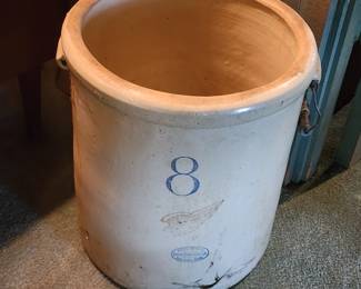 8 gallon Red Wing crock