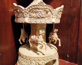 Limited edition Carousel features 3 Rotating Horses
