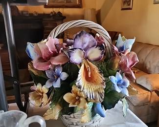 Capodimonte bouquet of flowers