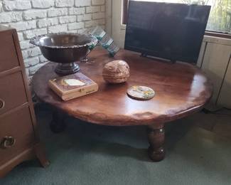 Mid Century Round Coffee Table