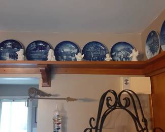 Bing and Grondohl plates, weather barometer