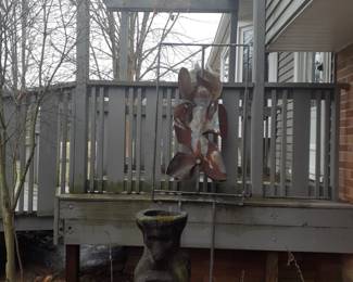 Outside yard decor, wooden bear , metal design etc