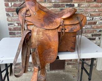 Auction Item https://www.estatesales.net/CA/Yuba-City/95993/marketplace/71854