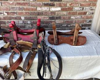 Auction Item https://www.estatesales.net/CA/Yuba-City/95993/marketplace/71854