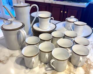 38 Piece Scherzer/Bavaria Dessert Set