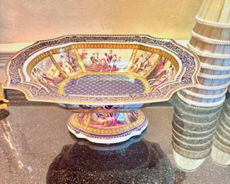 Versail Limoge Design Decorative Porcelain Petestal Bowl