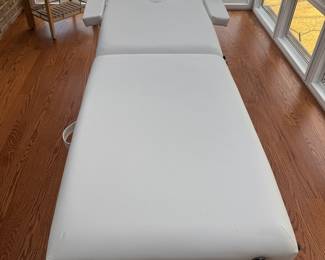 Frontgate Massage Table