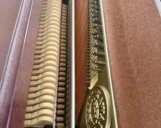 Kawai  Upright Satin Mahogony Console Piano. Model 506N