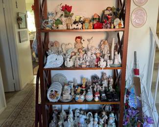 Knick knacks most $1 each 