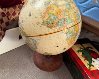 Globe $5