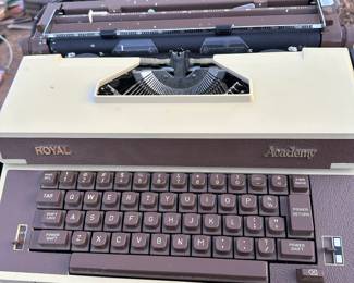 Royal electric typewriter