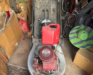 Briggs and Stratton mower