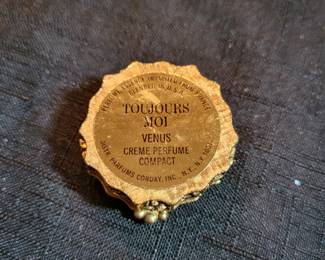 TOUJOURS MOI VENUS PERFUME COMPACT