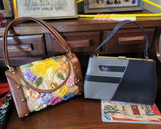 VINTAGE HANDBAGS