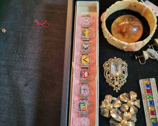 COSTUME JEWELRY