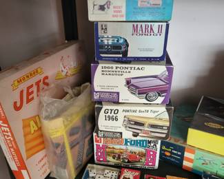 VINTAGE MODEL CARS ~ SOME EMPTY