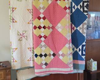 VINTAGE QUILT