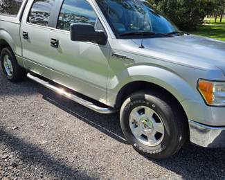 2009 ford F-150 w/208xxx miles
