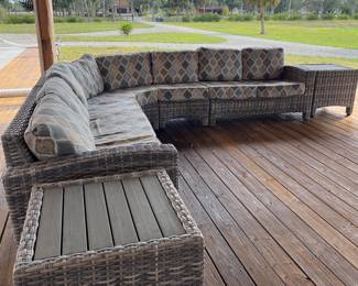 Outdoor lounge sofa with umbrella fabric - Zing Patio