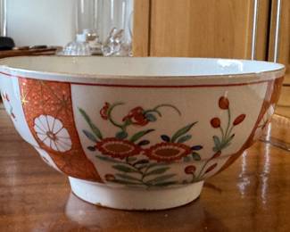 Antique English Imari Bowl. Photo 1 of 3.