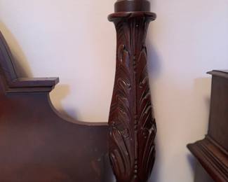 Baker Furniture Queen Mahogany Head Board. Photo 4 of 4.