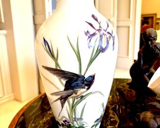 Limited edition Meadowland Bird vase with certificate
