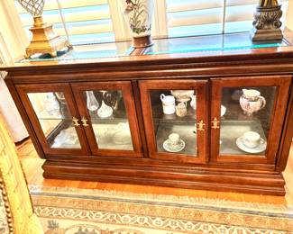 Broyhill Premier Asian inspired lighted cabinet