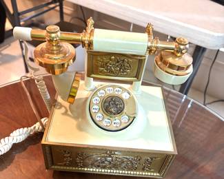 Vintage Deco-Tel phone