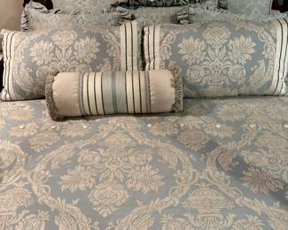 Luxurious pale aqua king bed set