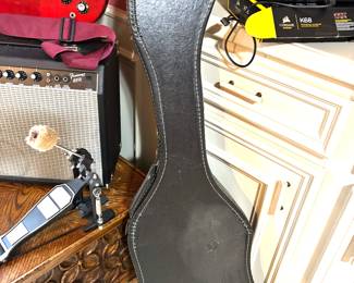 Guitar case