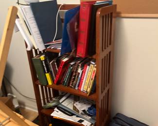 Small folding bookcase 