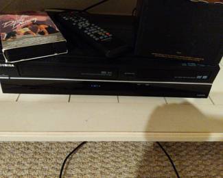 Toshiba dvd player and vcr combo